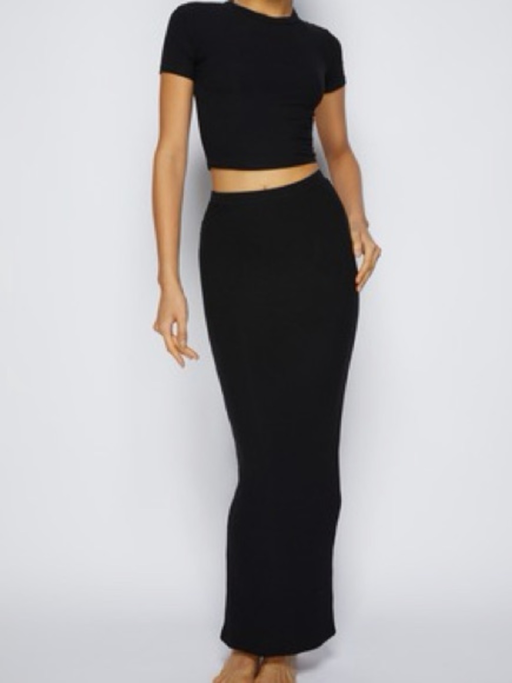 Maxi Skirt Semi-sheer Size Small Like New - black